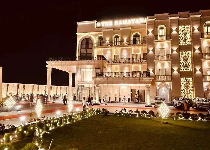 4 star hotel: The Ramayana Hotel, Ayodhya